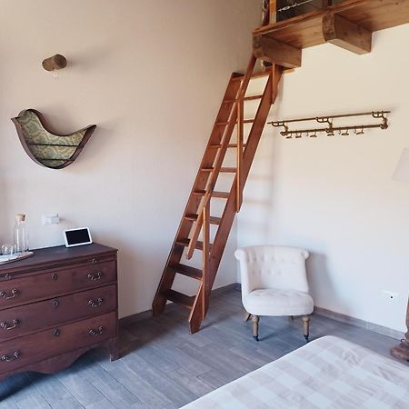Country-Chic B&B "Il Pozzo E La Macina" Bardi Exteriör bild