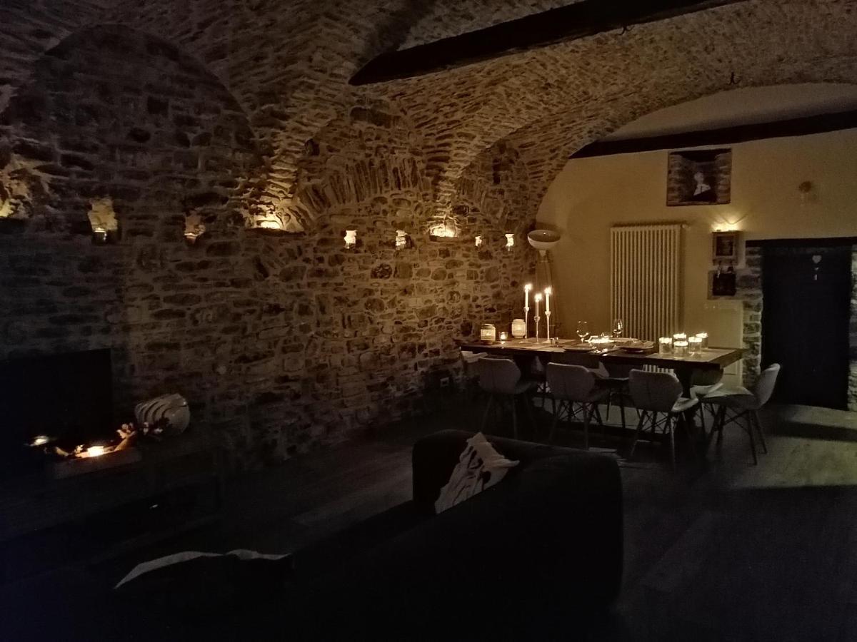 Country-Chic B&B "Il Pozzo E La Macina" Bardi Exteriör bild